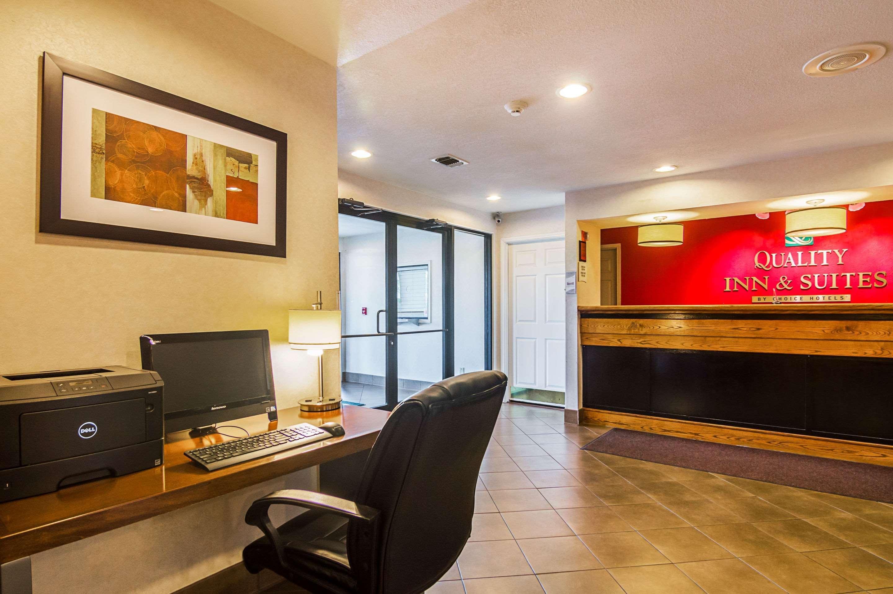 Quality Inn & Suites Garland - East Dallas Exterior foto